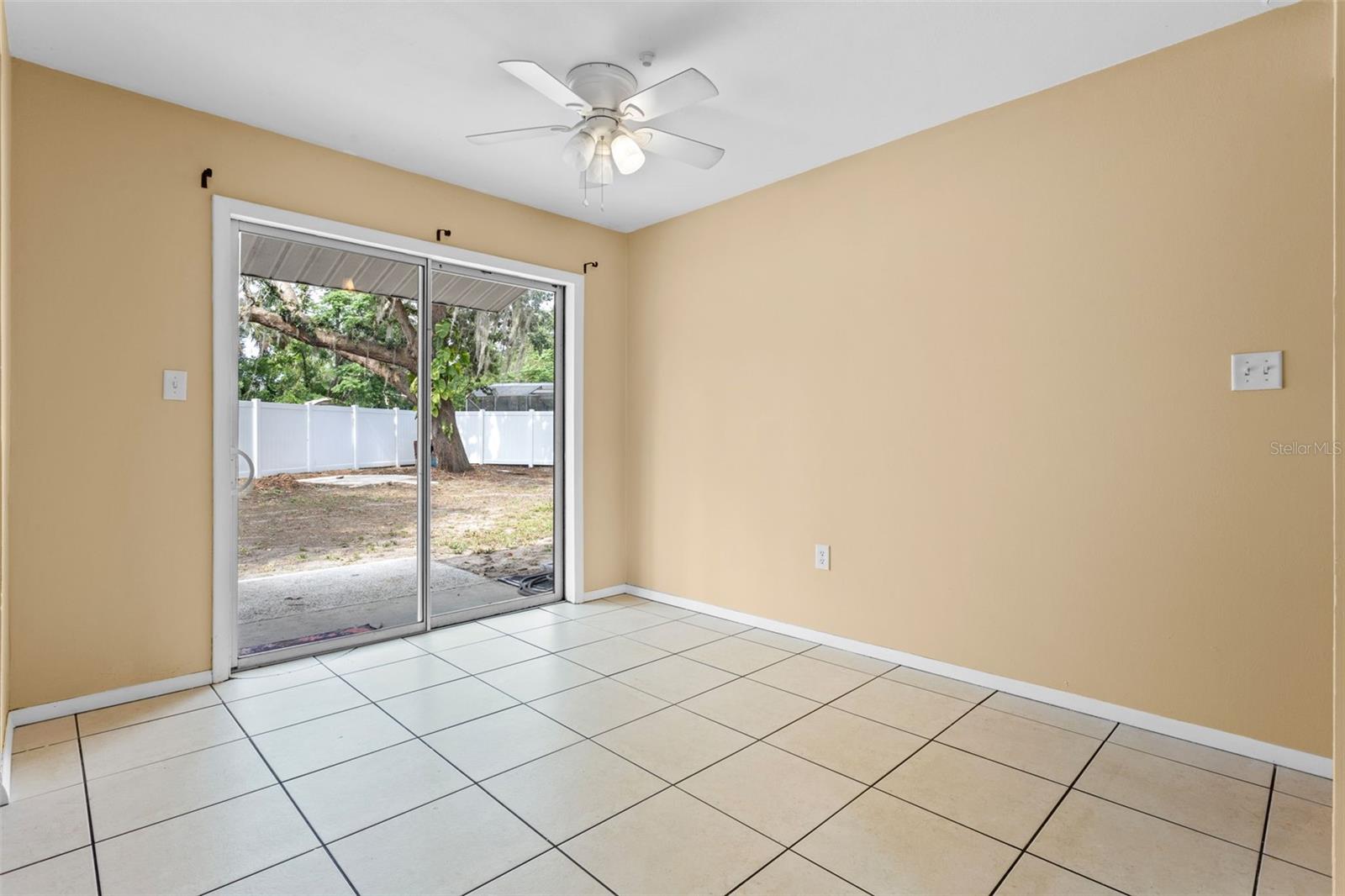 Image 7 of 21 For 6808 Fern Circle