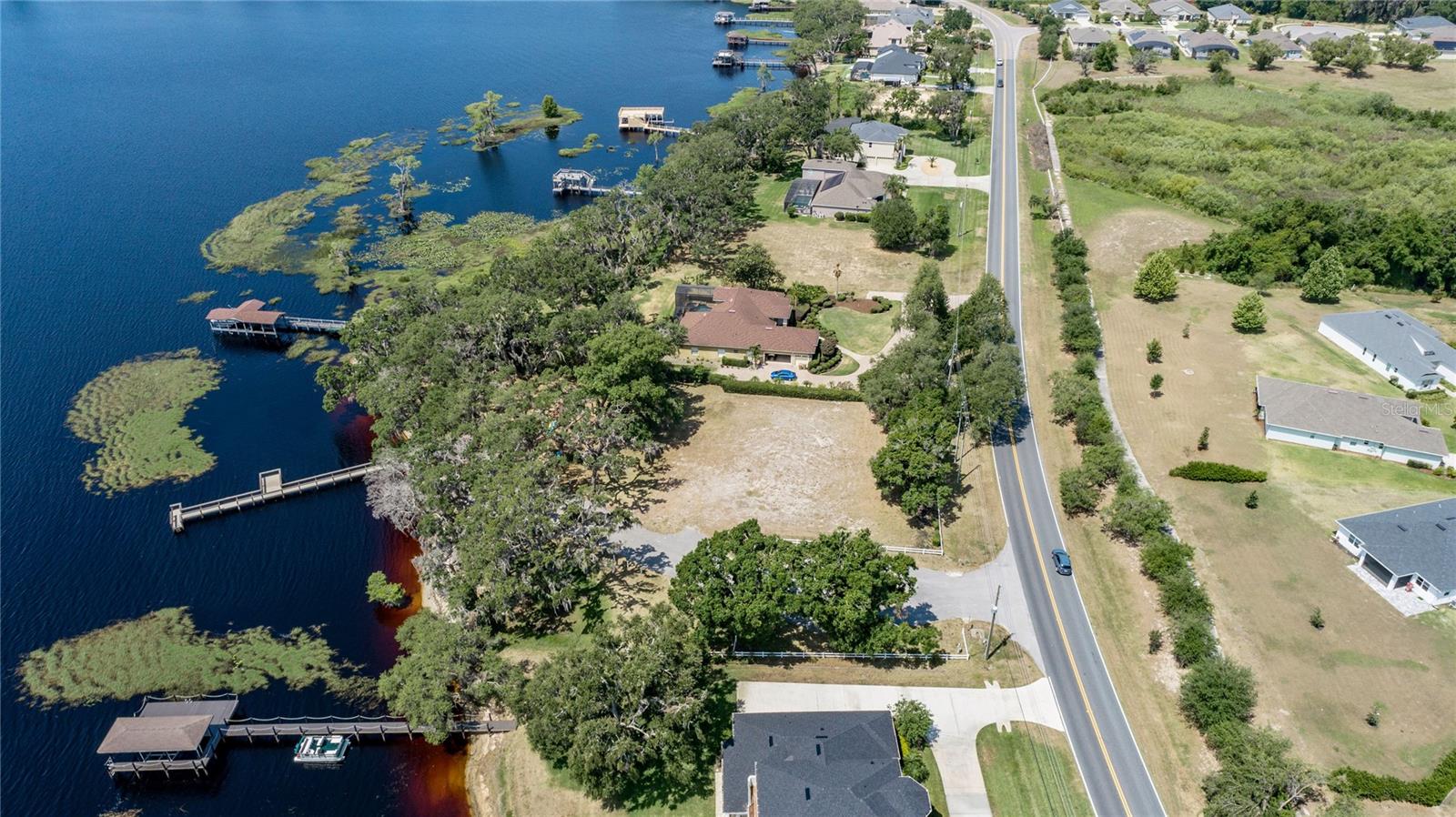 Image 17 of 63 For 16211 Oak Breeze Court