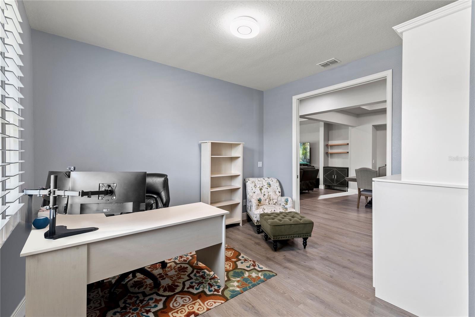 Image 46 of 63 For 16211 Oak Breeze Court