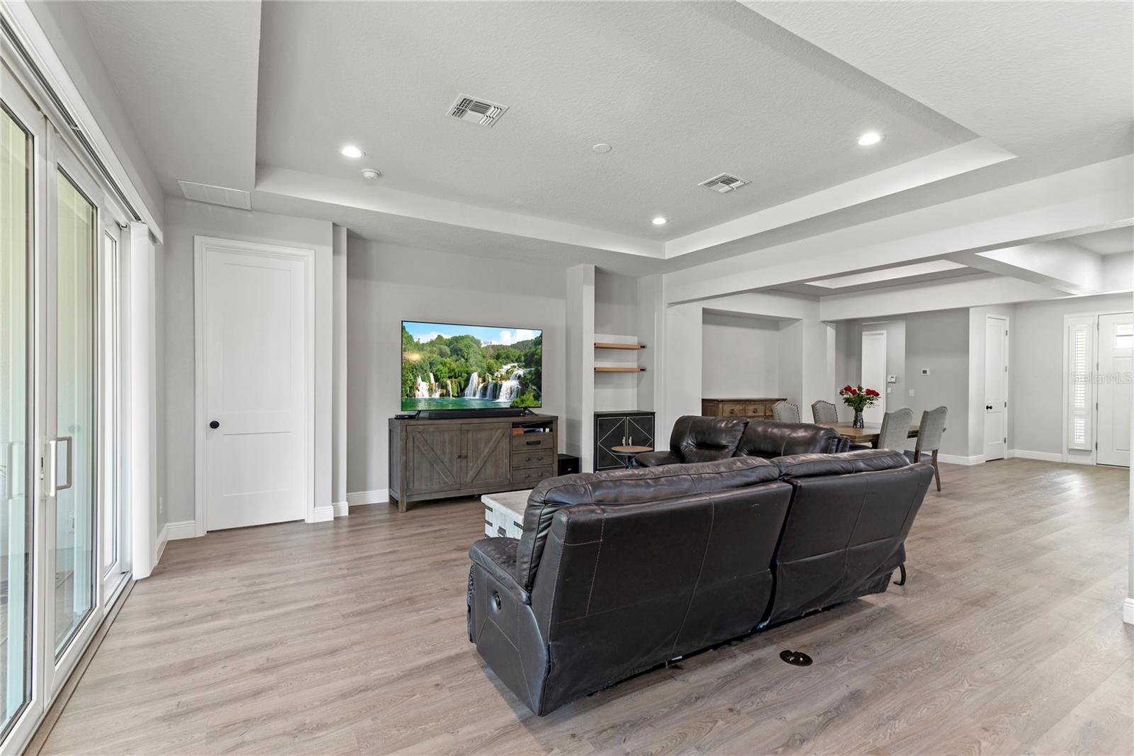 Image 56 of 63 For 16211 Oak Breeze Court