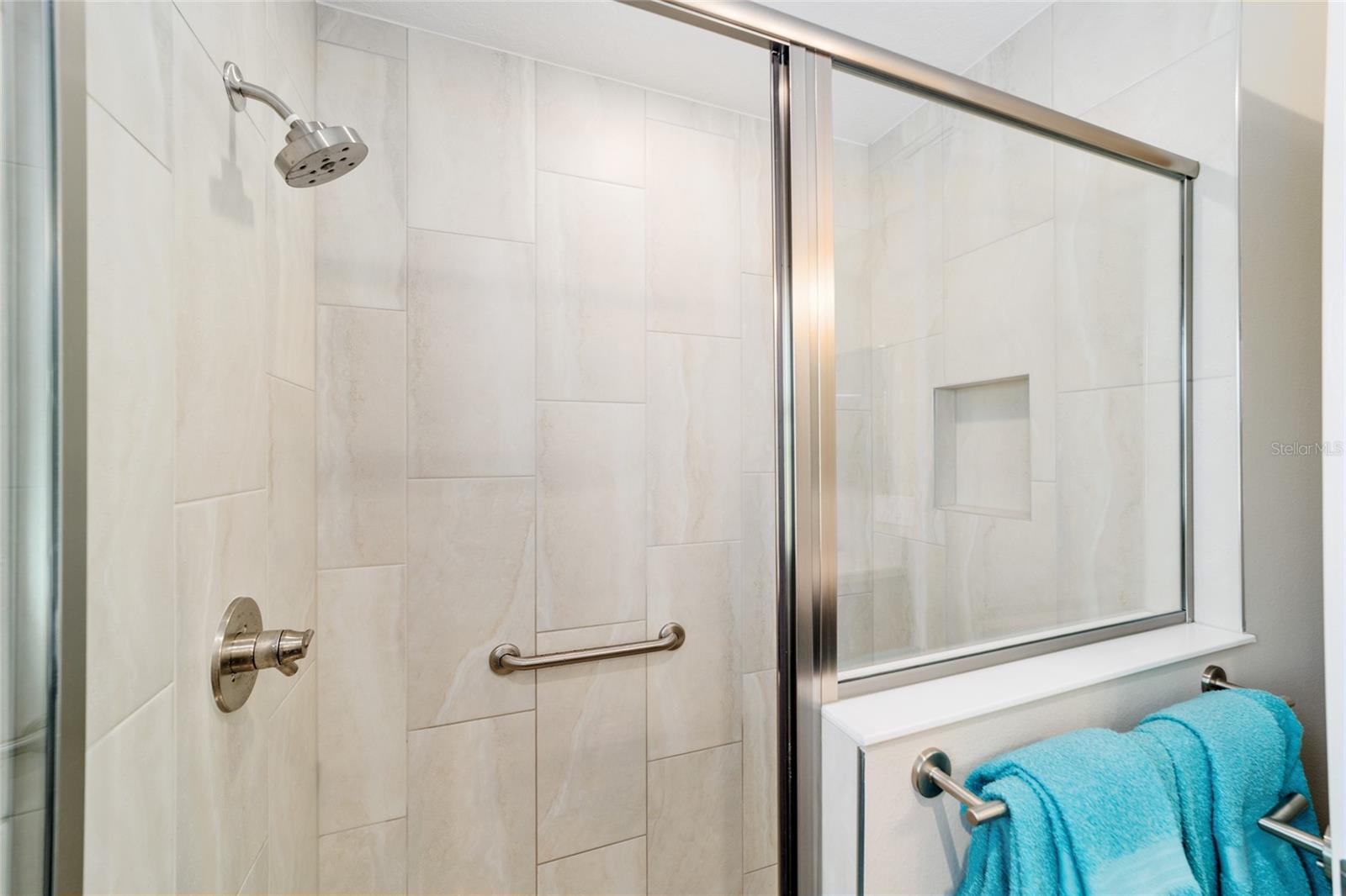 Image 33 of 66 For 560 Caputo Court