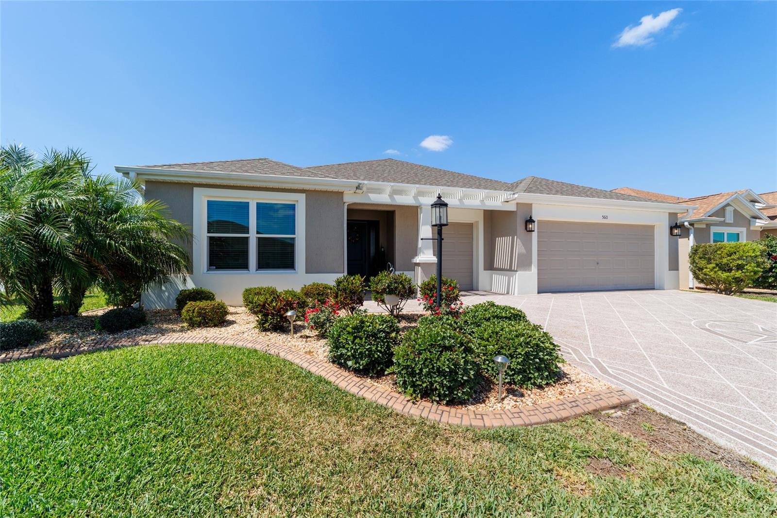 Image 5 of 66 For 560 Caputo Court