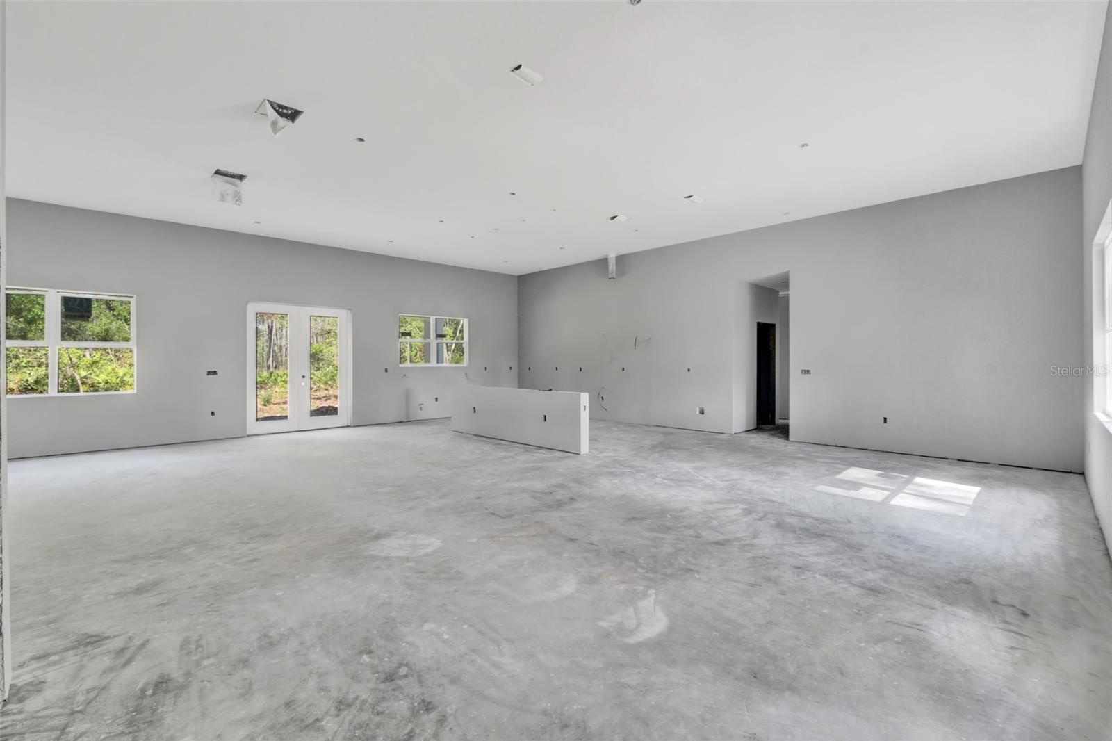 Image 13 of 33 For 42191 Cashew Street