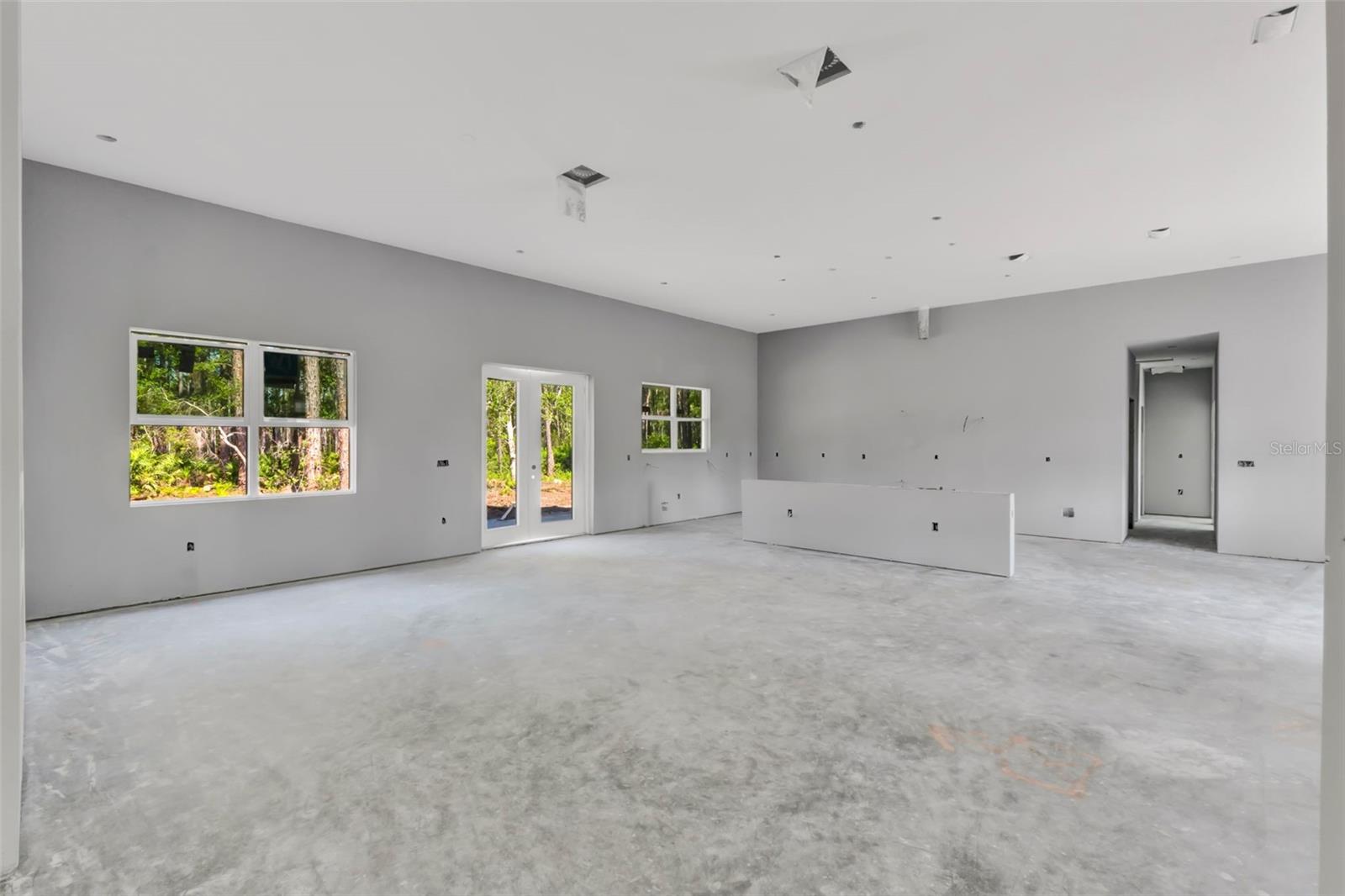 Image 15 of 33 For 42191 Cashew Street