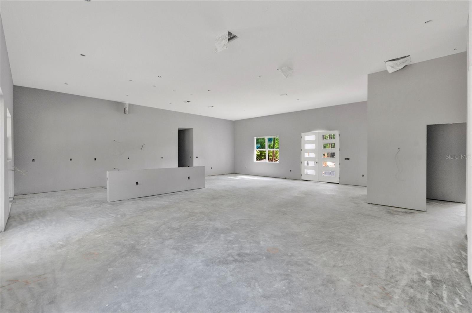 Image 17 of 33 For 42191 Cashew Street