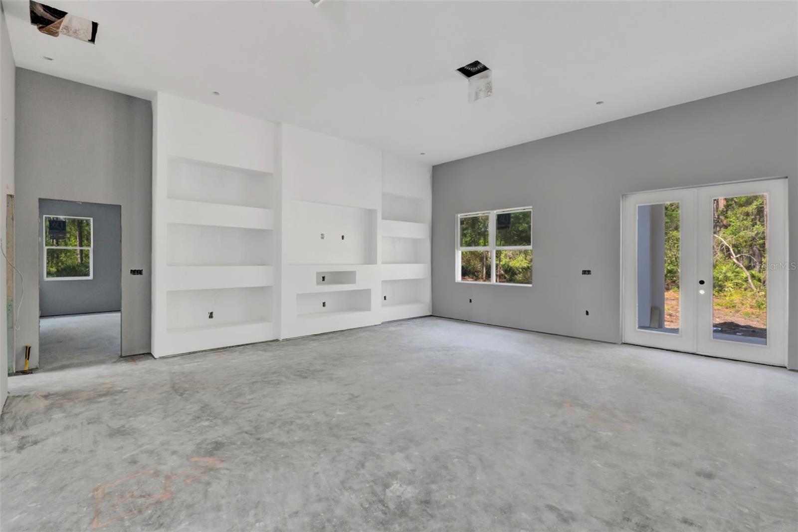 Image 18 of 33 For 42191 Cashew Street