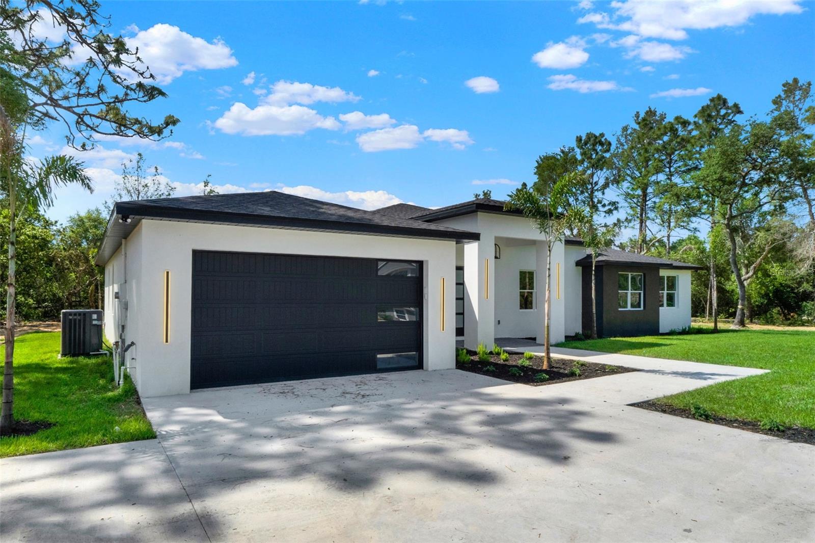 Image 2 of 33 For 42191 Cashew Street