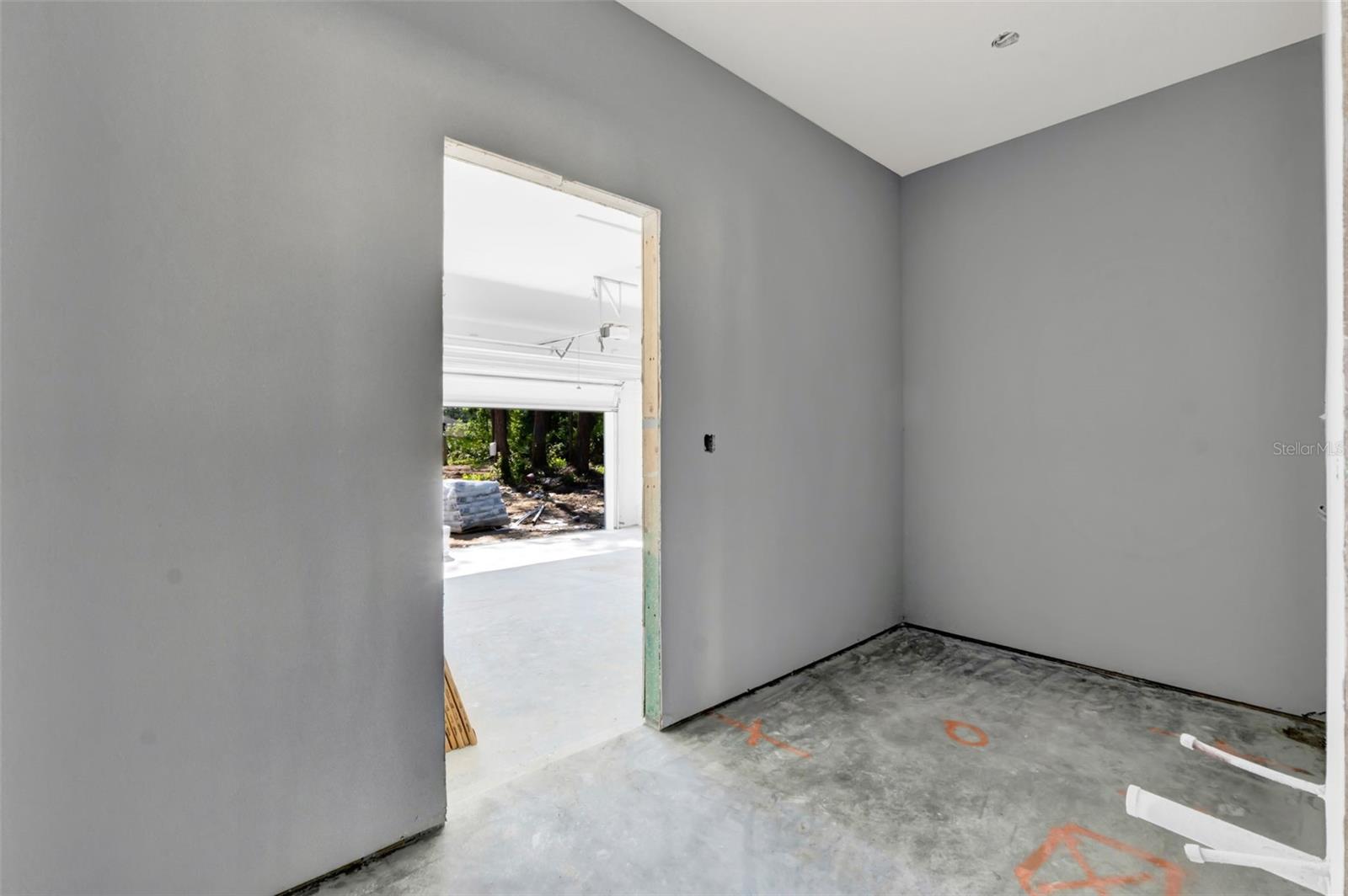 Image 20 of 33 For 42191 Cashew Street