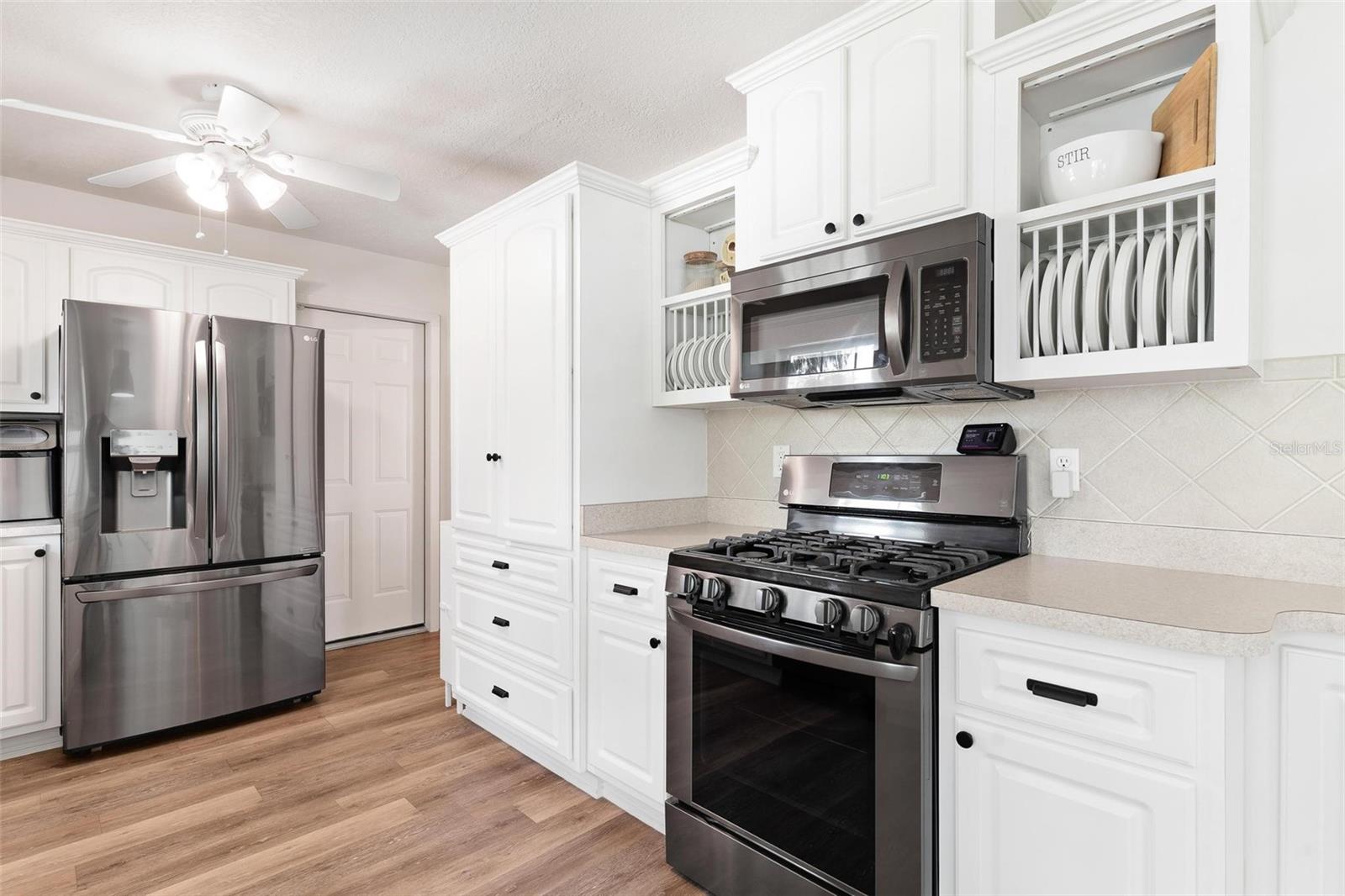Image 11 of 38 For 1016 Cottonwood Street