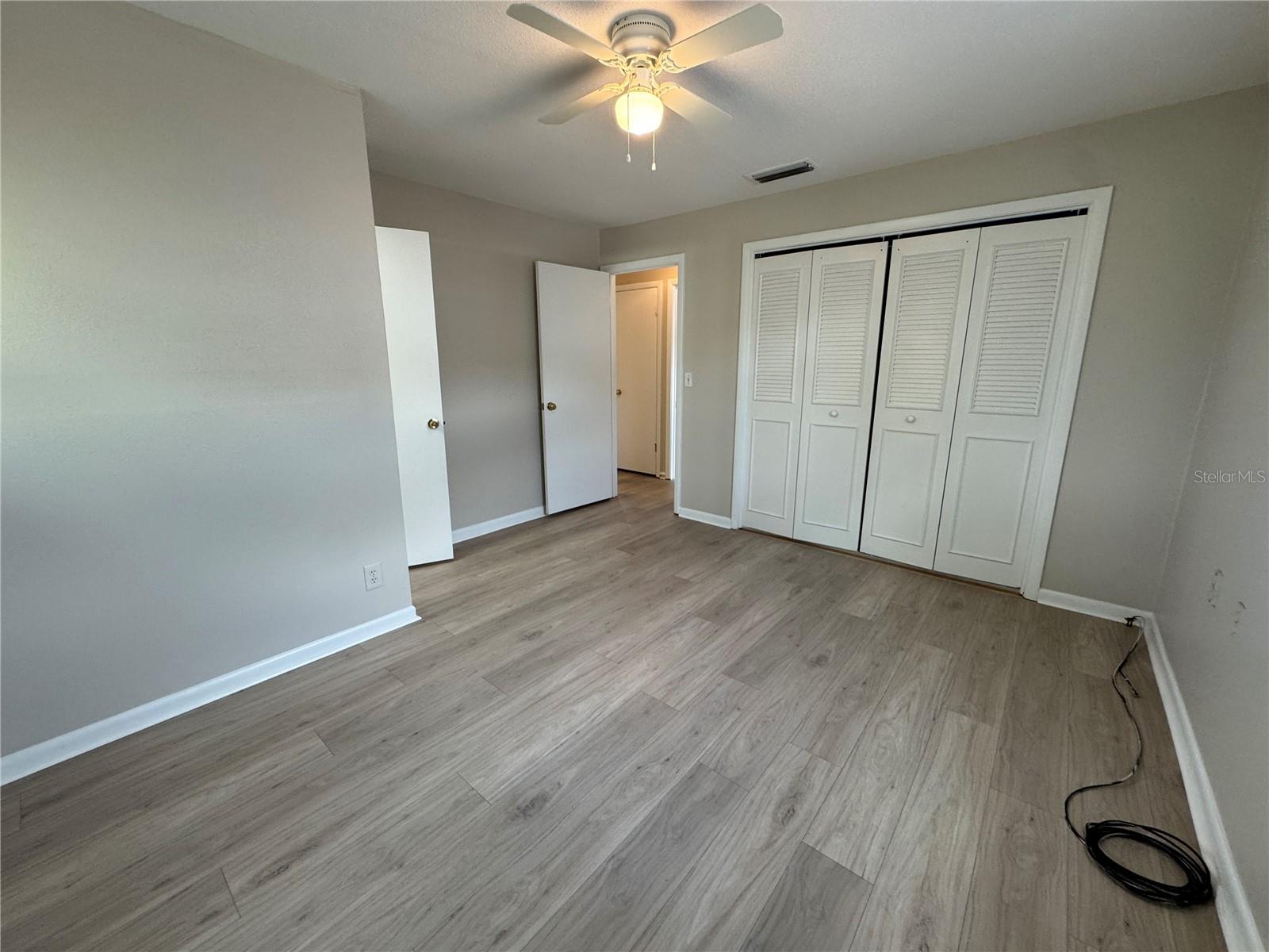 Image 12 of 17 For 32641 Lake Eustis Drive