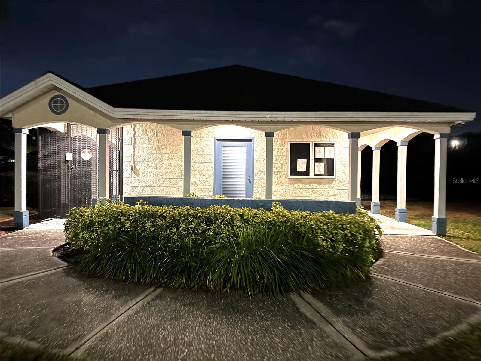 Image 4 of 20 For 308 Windford Court