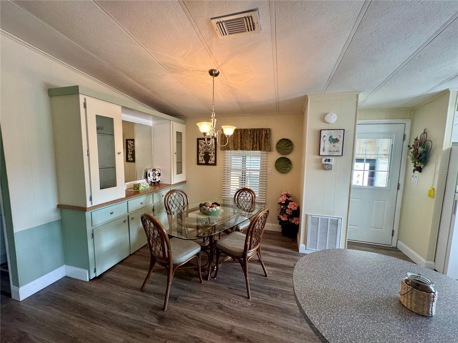 Image 4 of 29 For 178 Big Oak Lane