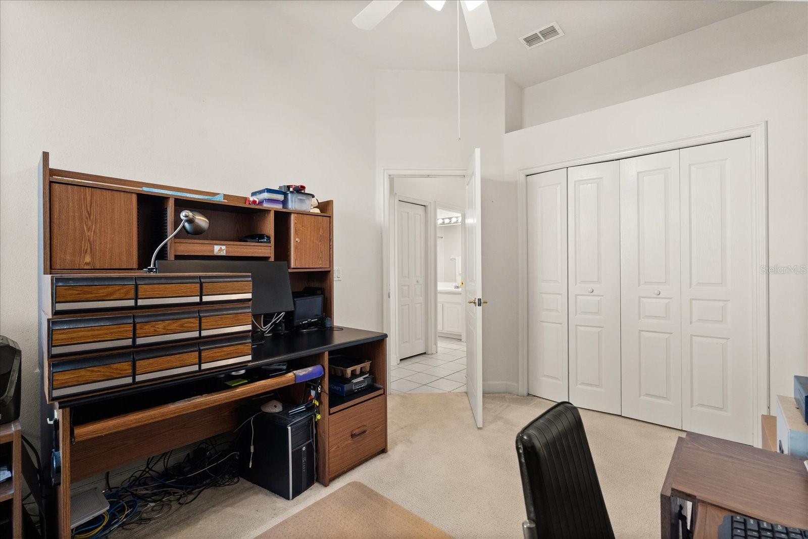 Image 19 of 52 For 2112 Saint Ives Court
