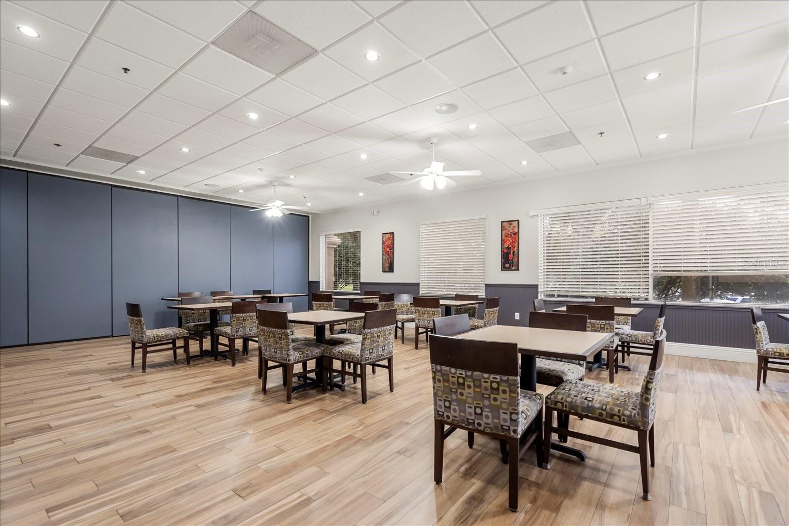 Image 41 of 52 For 2112 Saint Ives Court