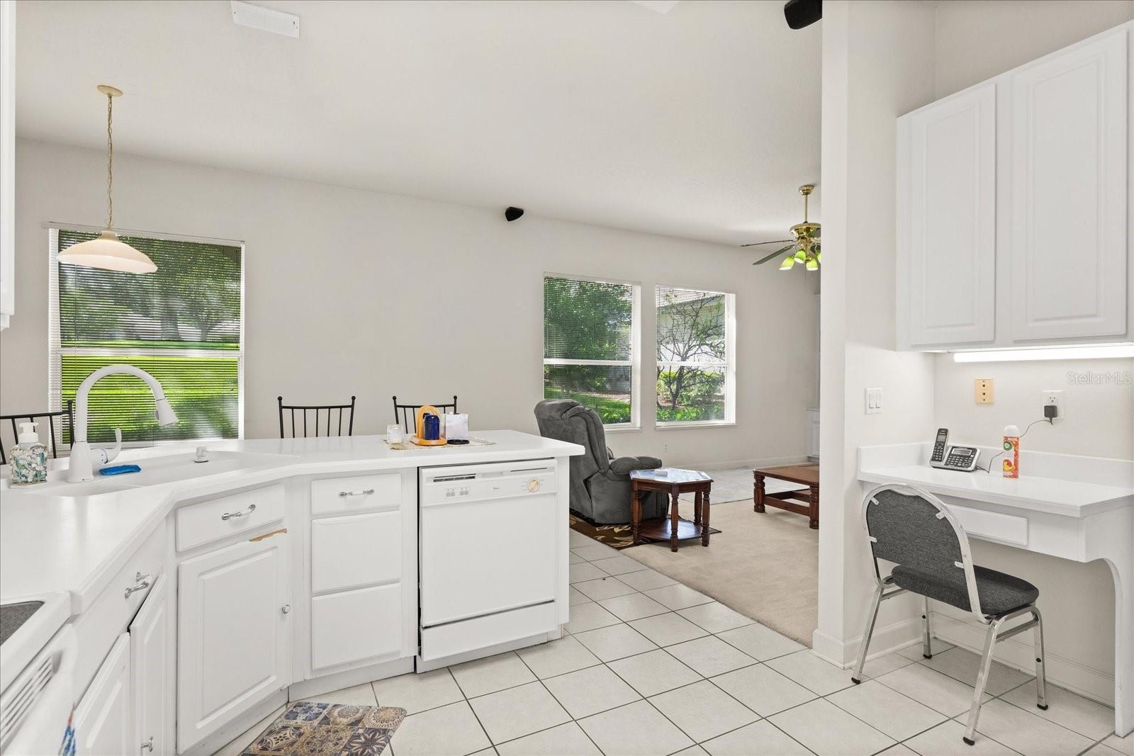 Image 6 of 52 For 2112 Saint Ives Court