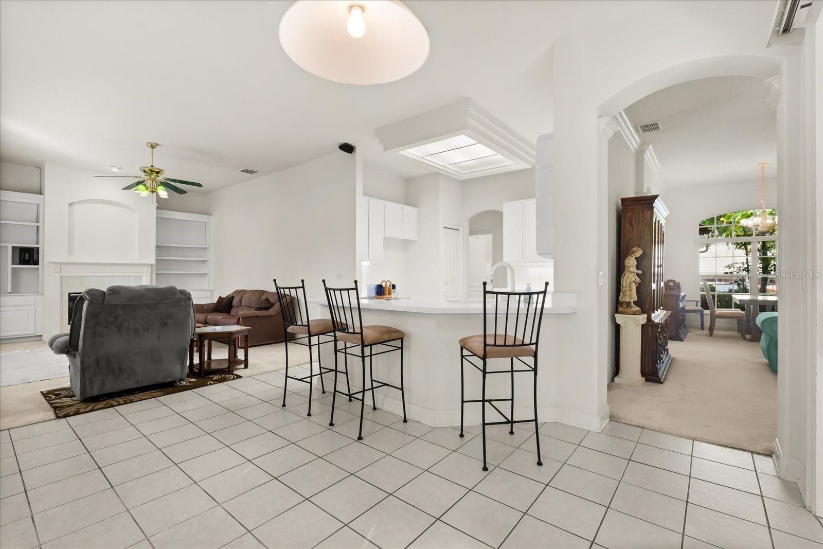 Image 8 of 52 For 2112 Saint Ives Court