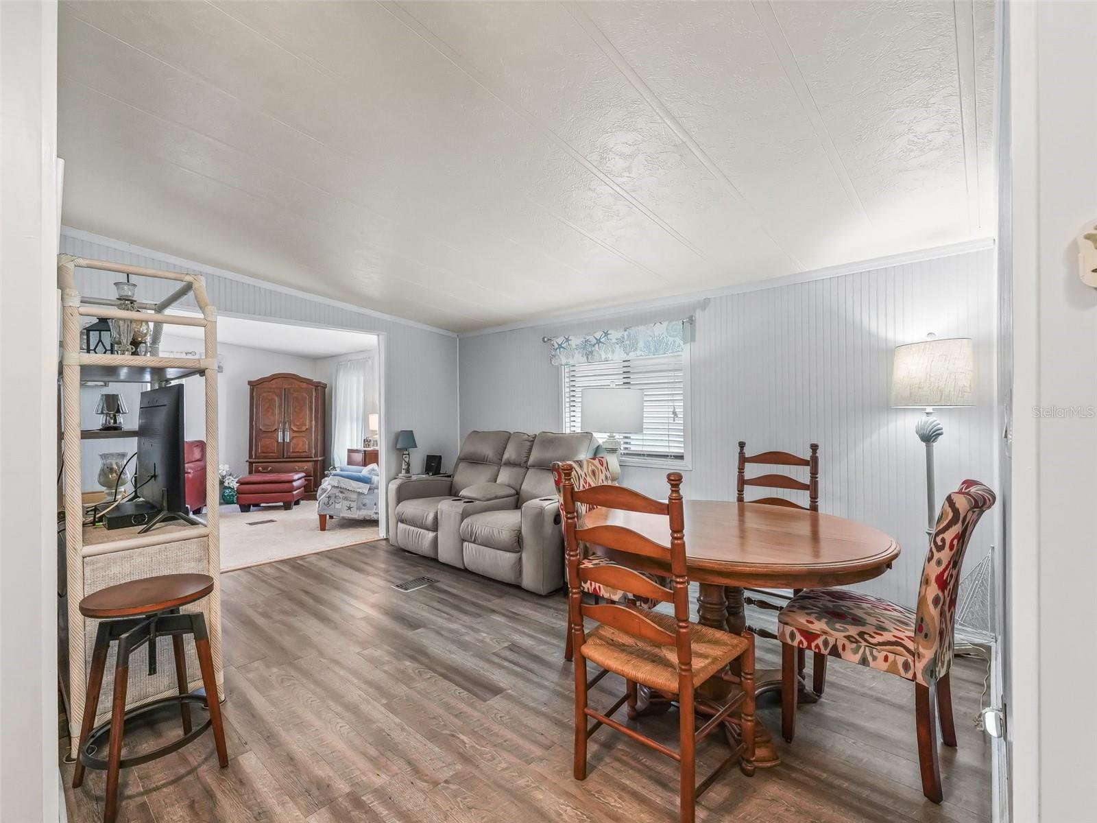 Image 11 of 34 For 941 Tarrson Boulevard