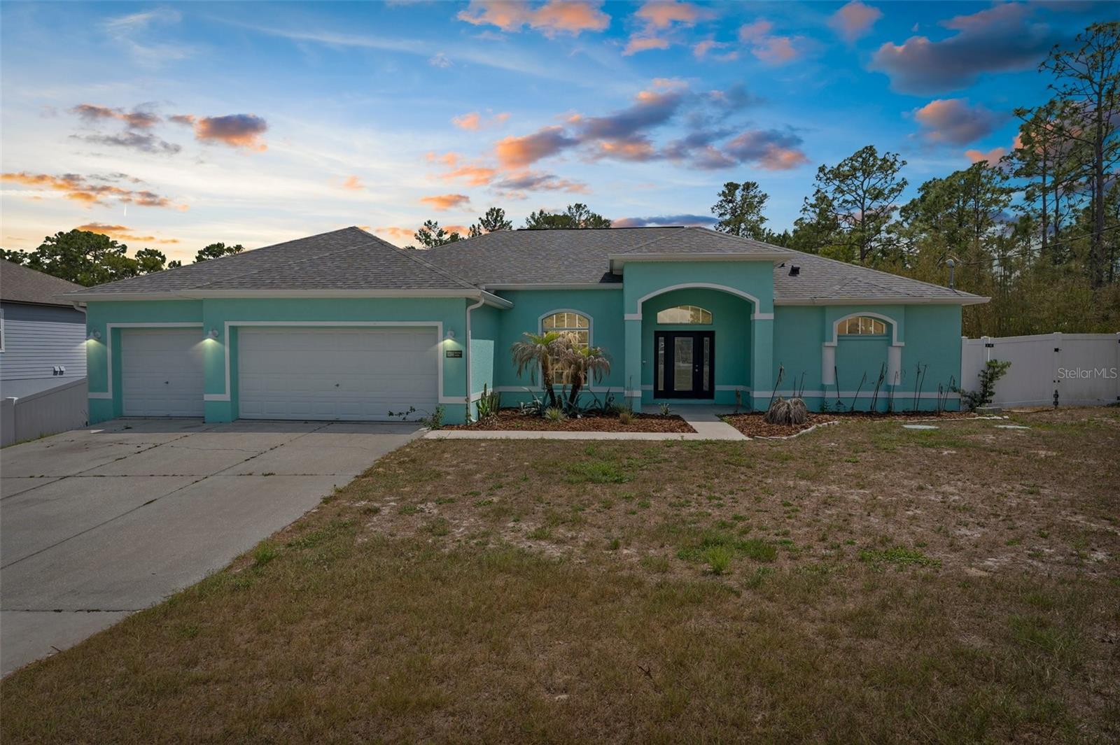Details for 11344 Gallinule Avenue, WEEKI WACHEE, FL 34613