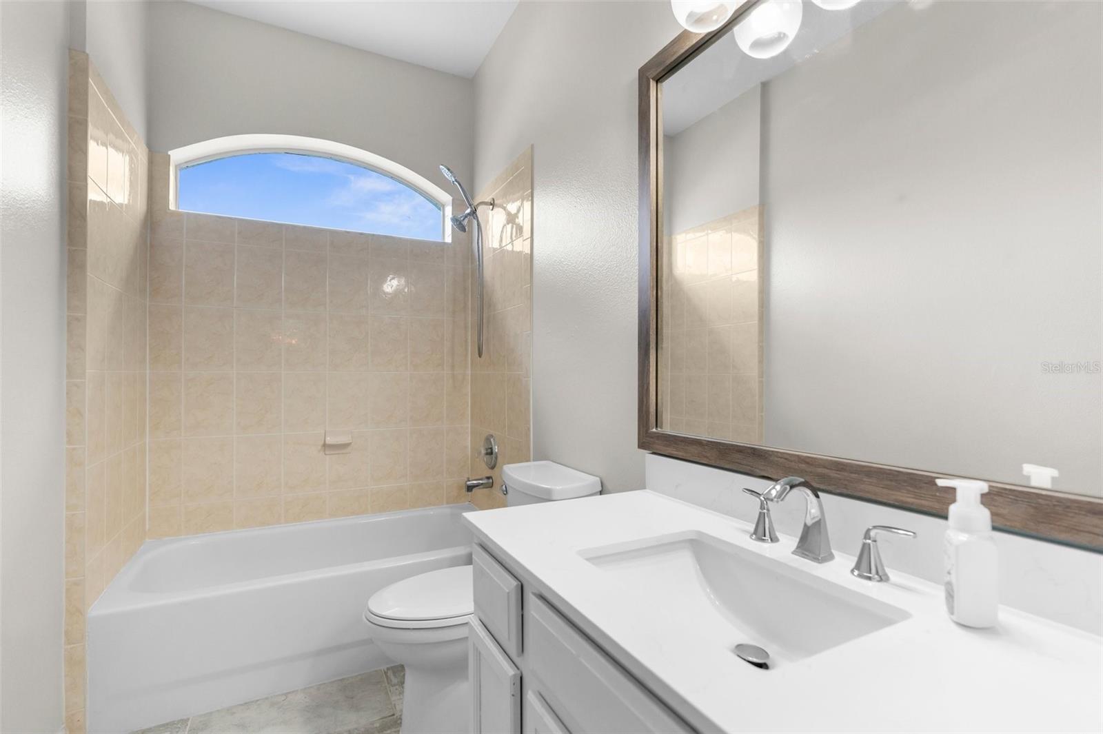 Image 26 of 40 For 11344 Gallinule Avenue