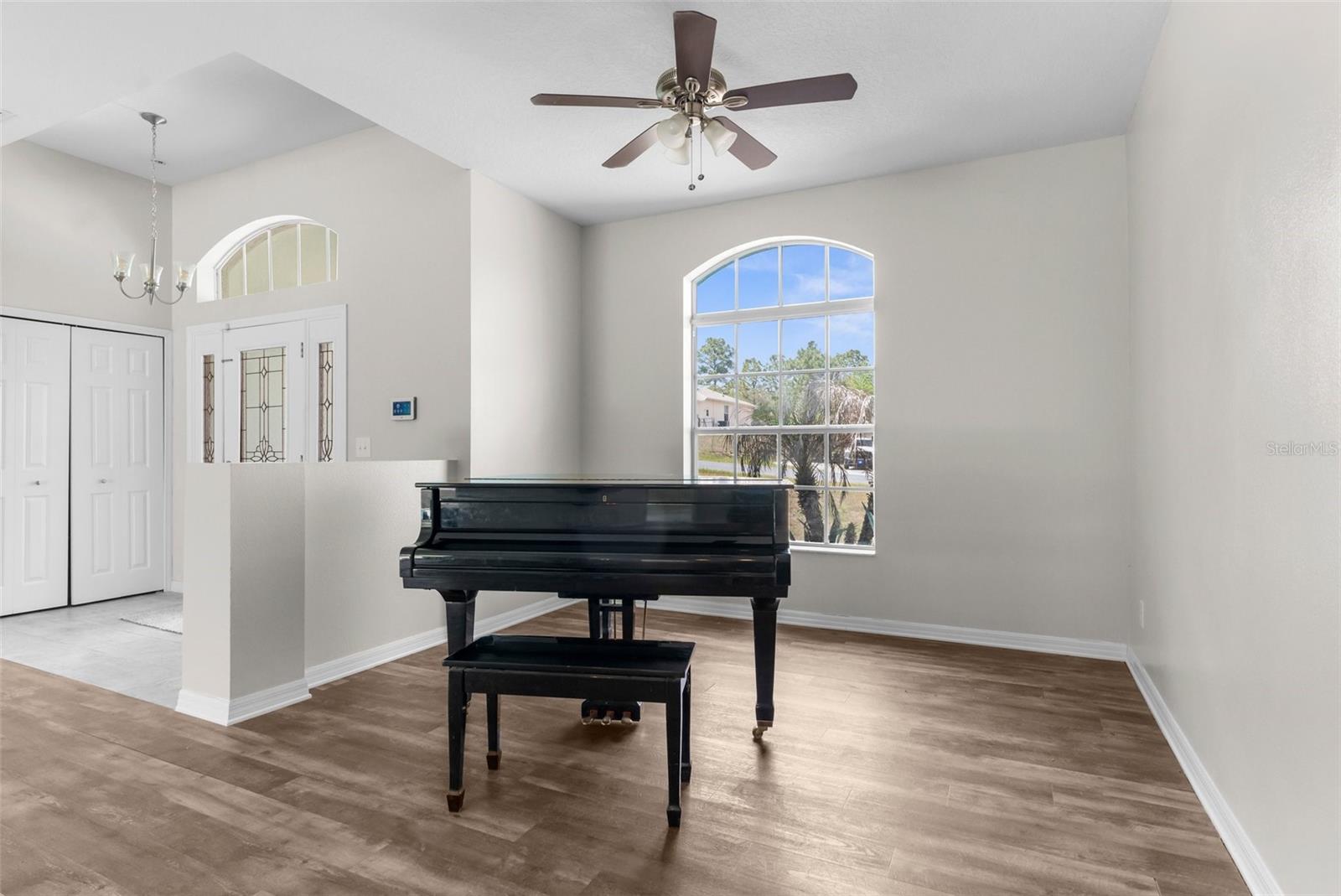 Image 6 of 40 For 11344 Gallinule Avenue