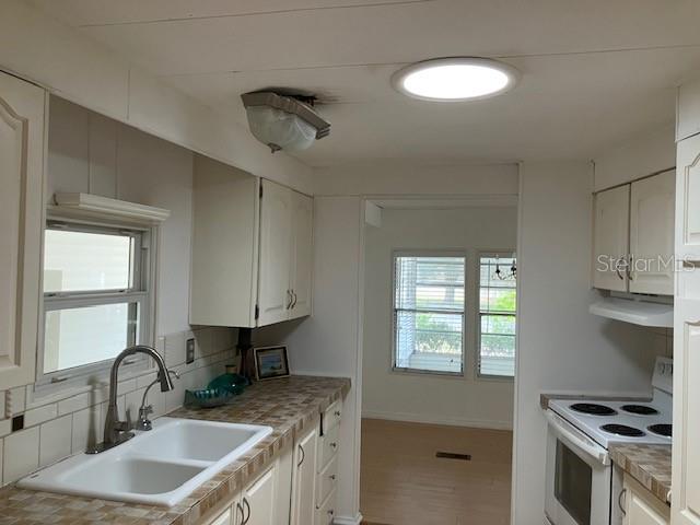 Image 3 of 21 For 1030 Vermont Avenue