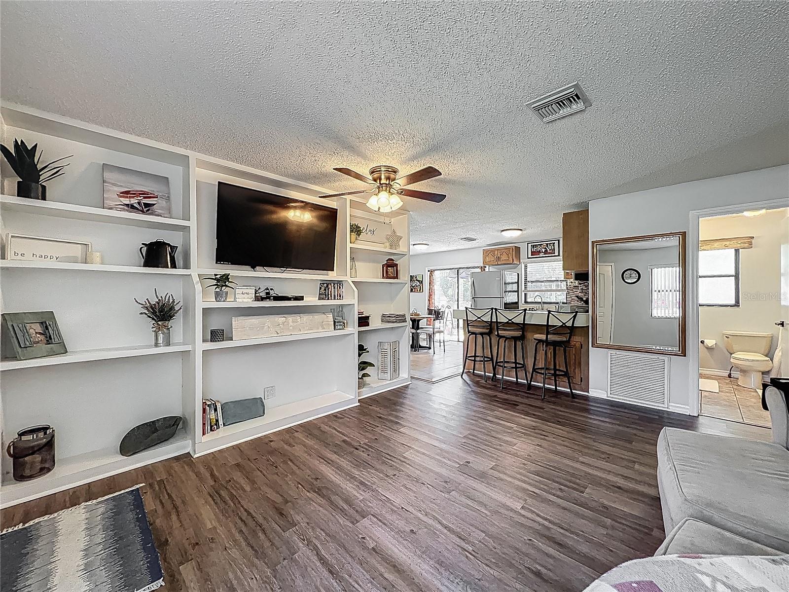 Image 10 of 70 For 11114 Lake Eustis Drive