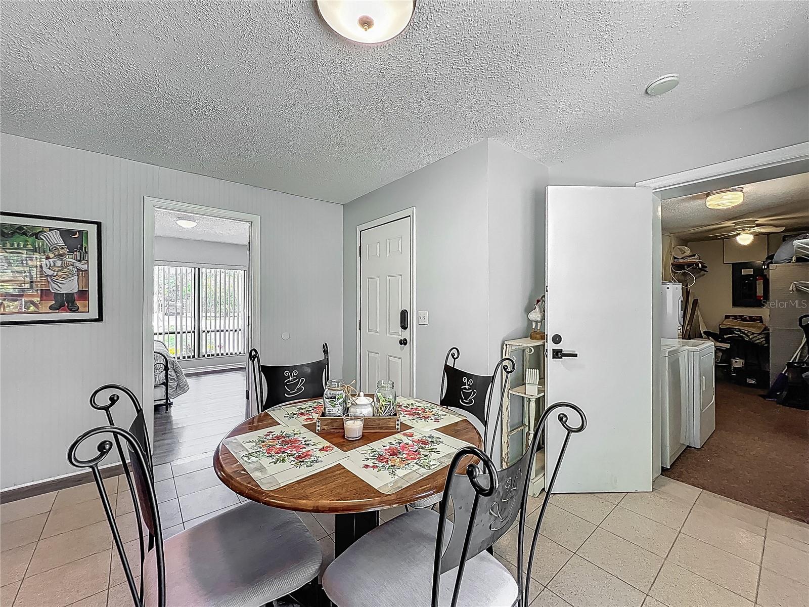 Image 23 of 70 For 11114 Lake Eustis Drive