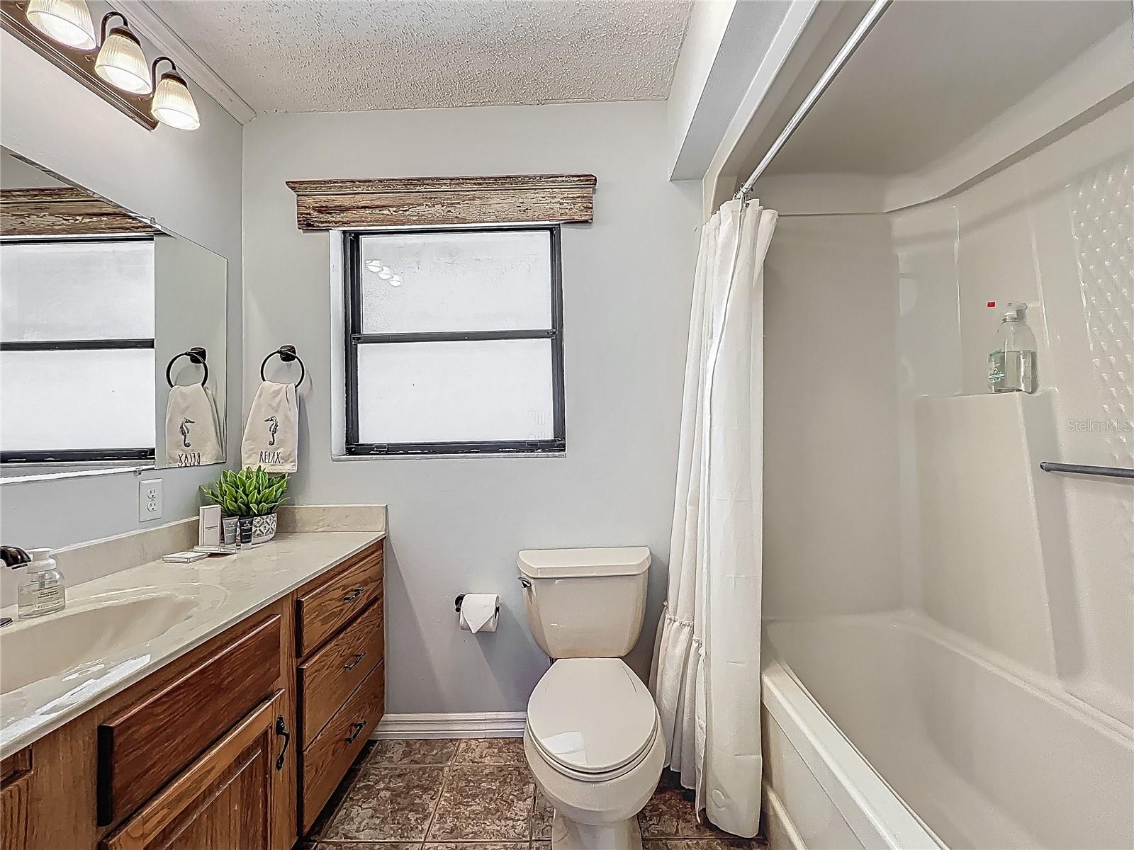 Image 30 of 70 For 11114 Lake Eustis Drive