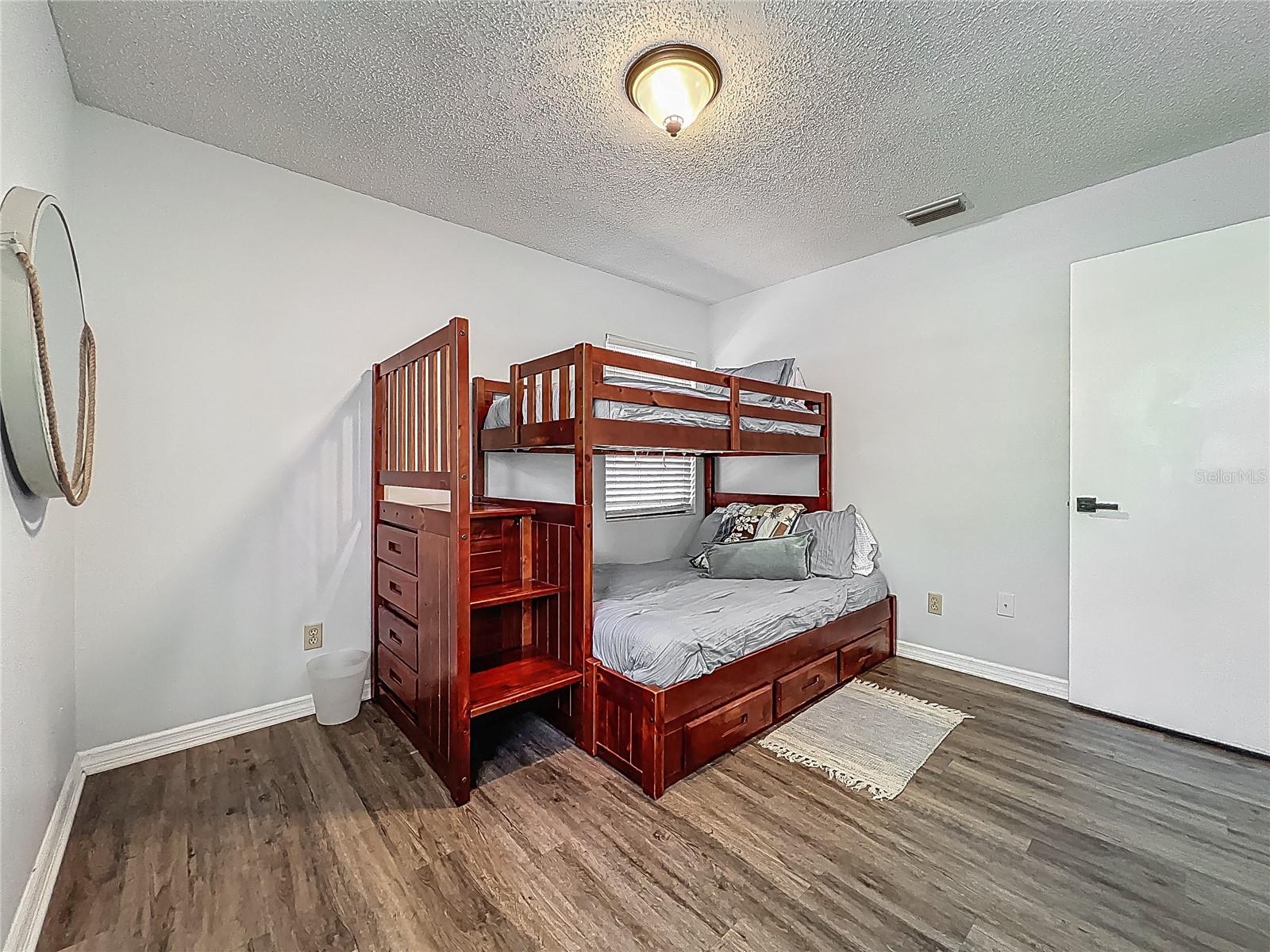 Image 33 of 70 For 11114 Lake Eustis Drive