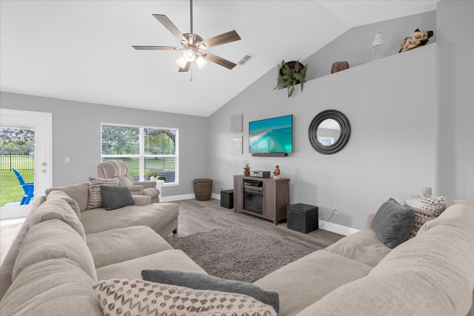 Image 4 of 50 For 36700 Oconee Avenue