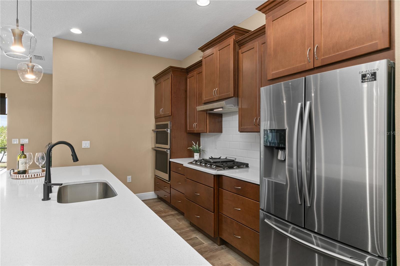 Image 12 of 50 For 8664 Bridgeport Bay Circle