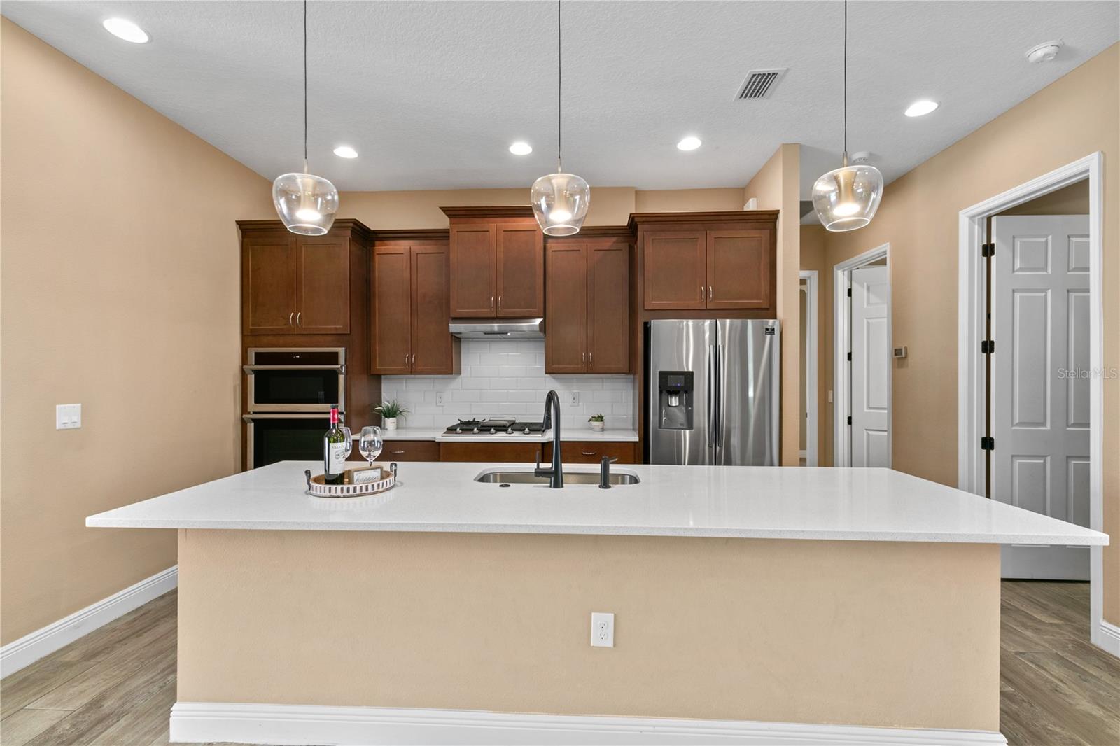 Image 8 of 50 For 8664 Bridgeport Bay Circle