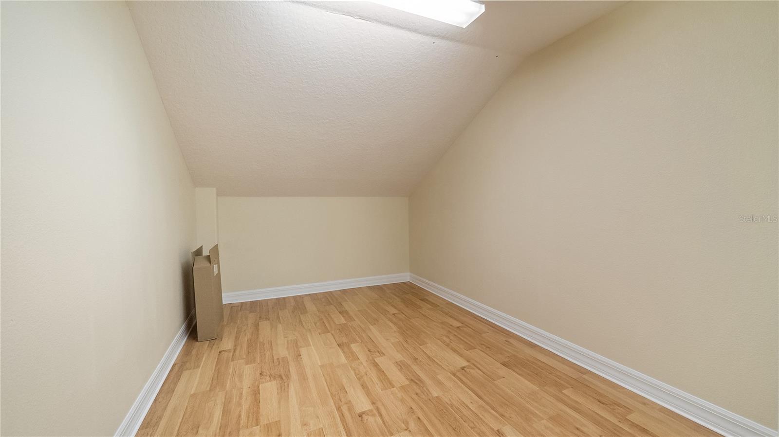 Image 42 of 53 For 16608 Citrus Parkway