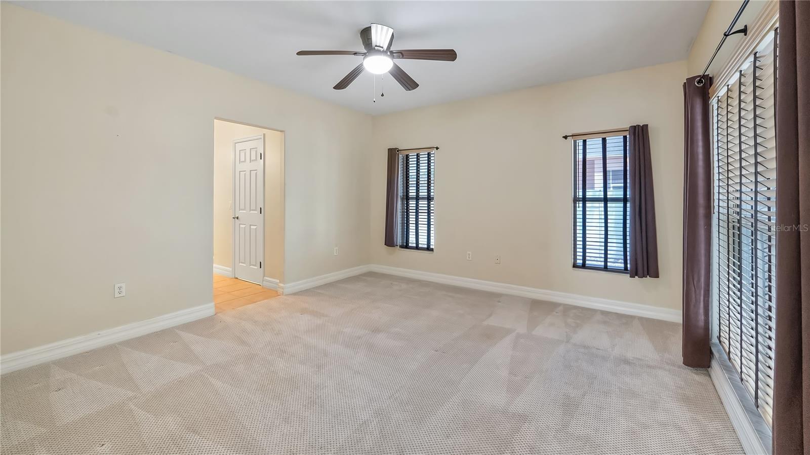 Image 49 of 53 For 16608 Citrus Parkway
