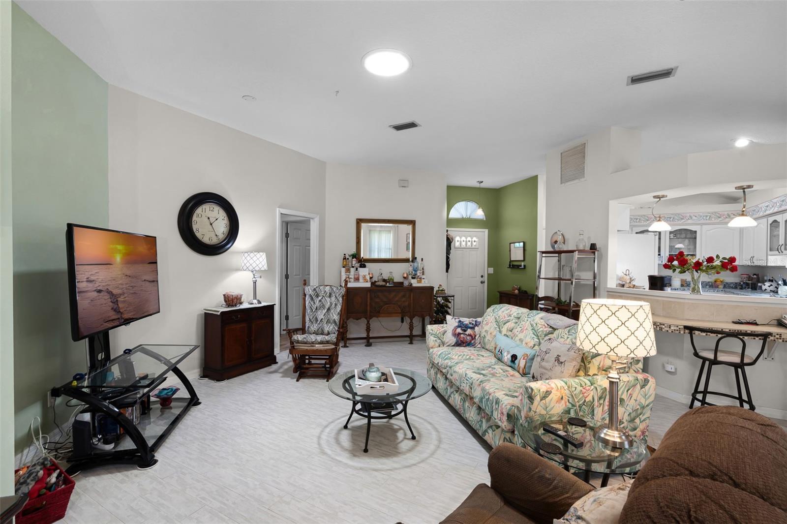 Image 10 of 88 For 5500 Laver Street