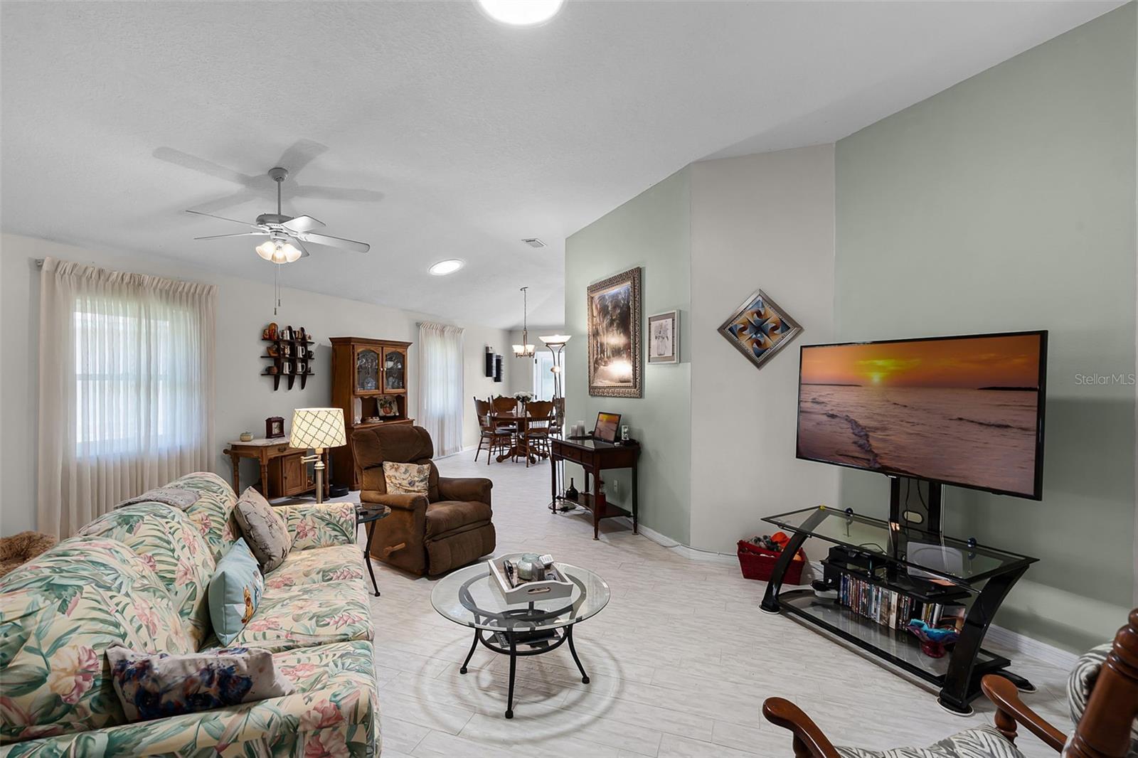 Image 11 of 88 For 5500 Laver Street
