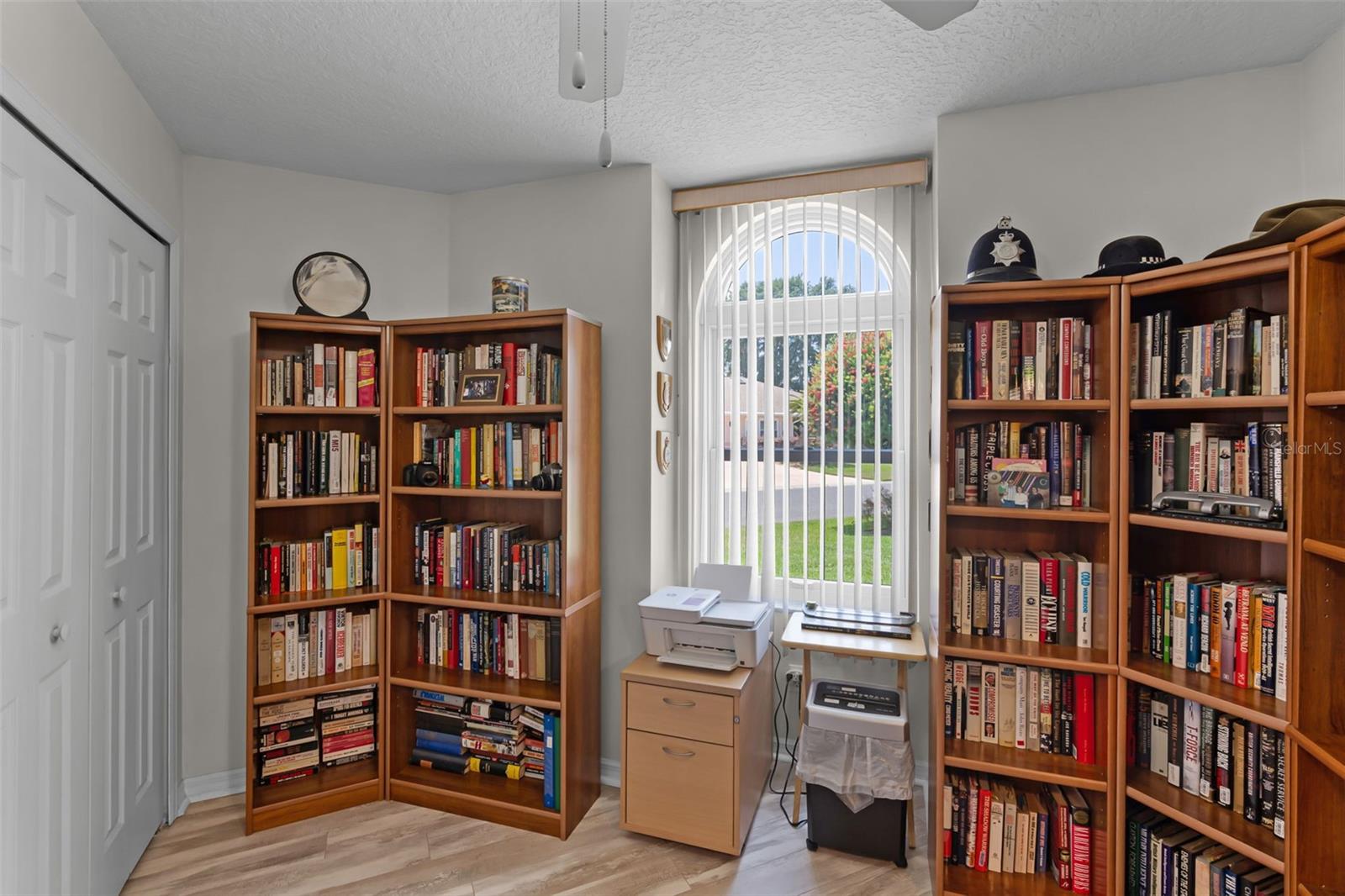 Image 21 of 88 For 5500 Laver Street