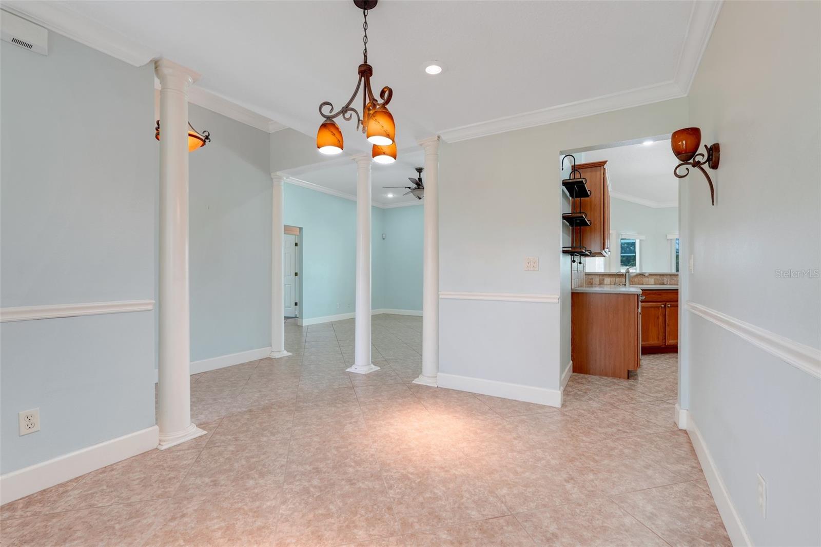 Image 11 of 45 For 8709 Augusta Court