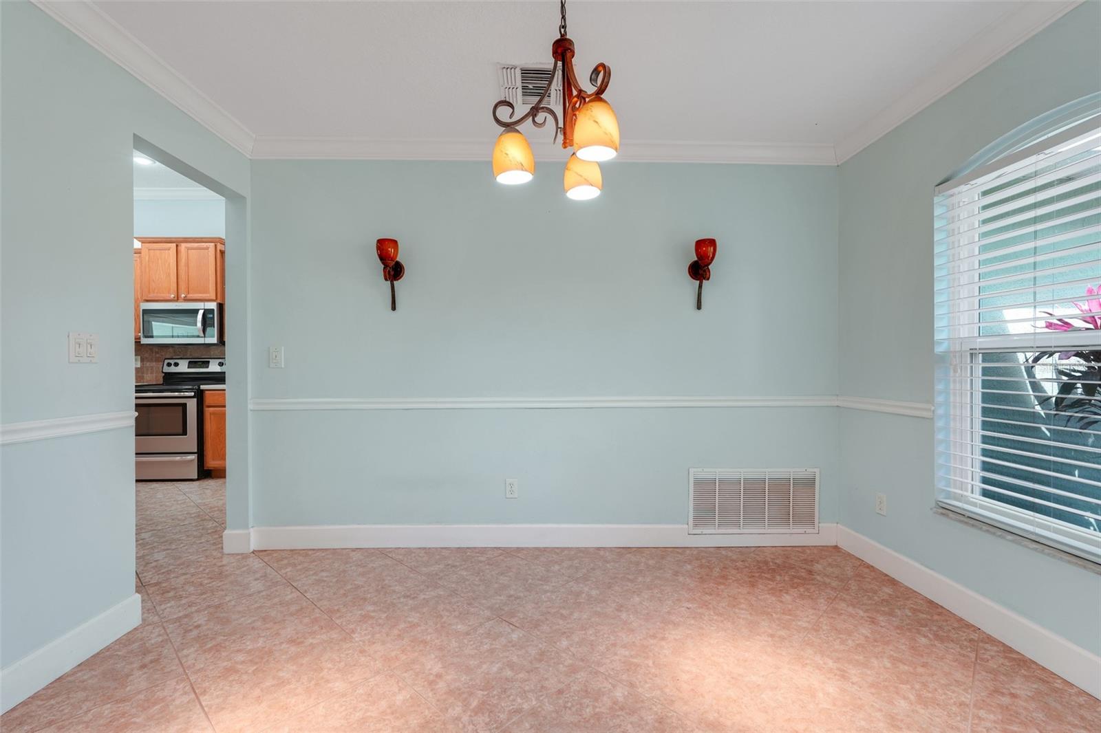 Image 12 of 45 For 8709 Augusta Court