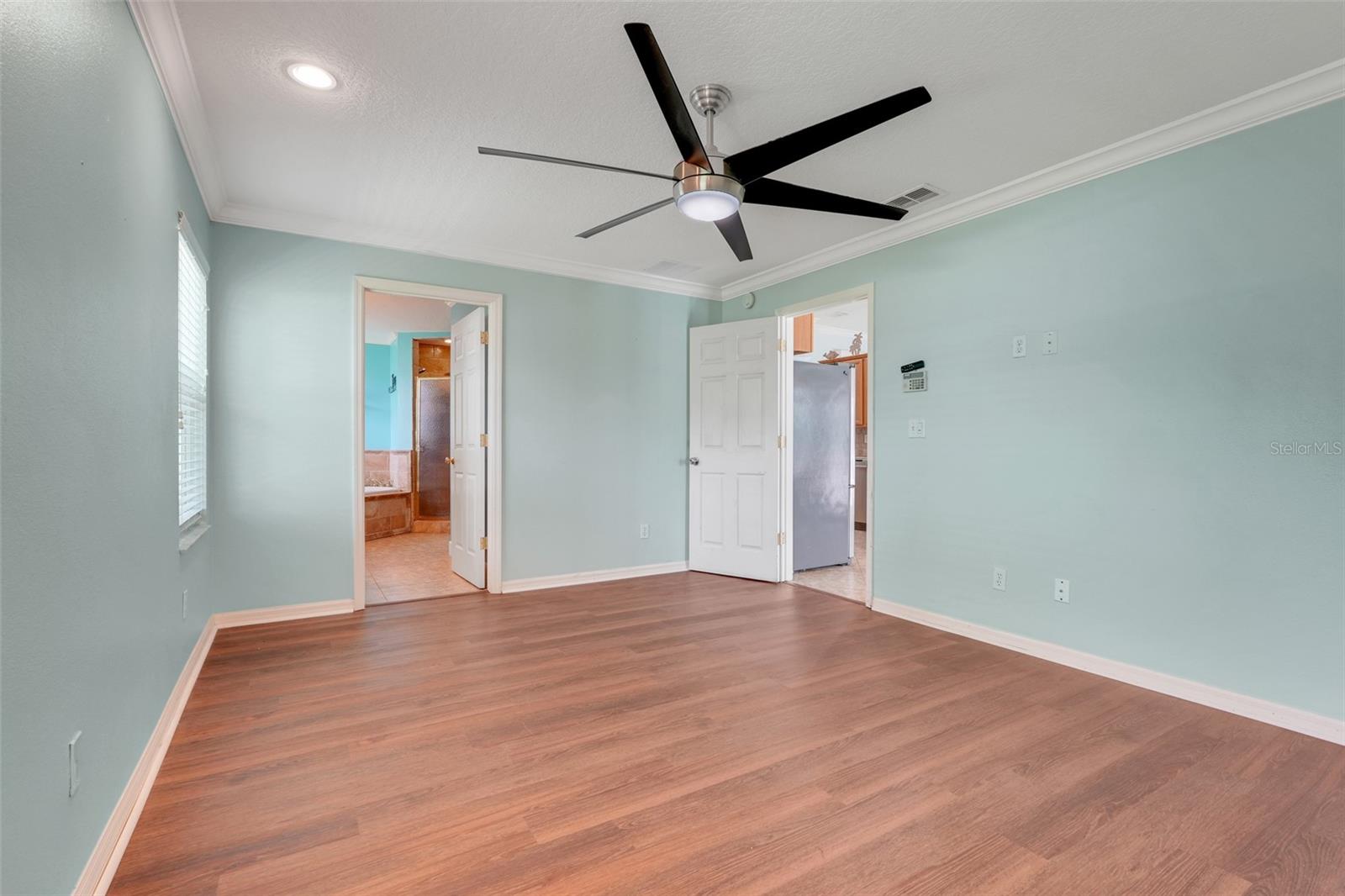 Image 22 of 45 For 8709 Augusta Court