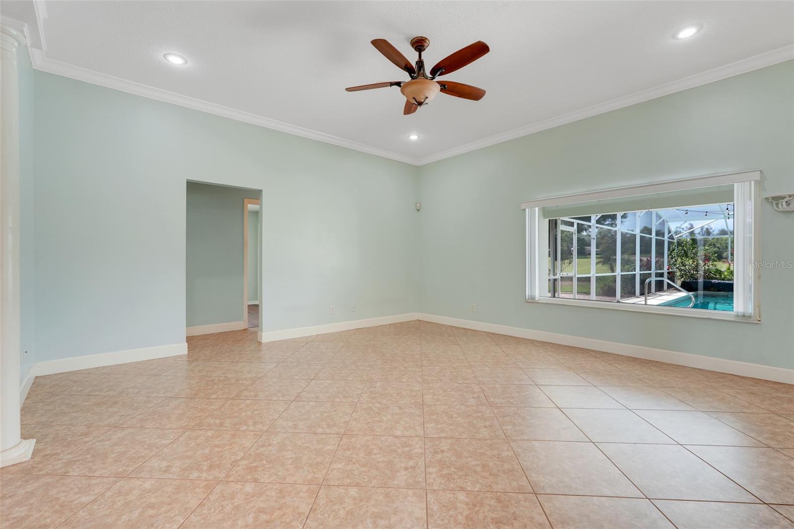 Image 26 of 45 For 8709 Augusta Court