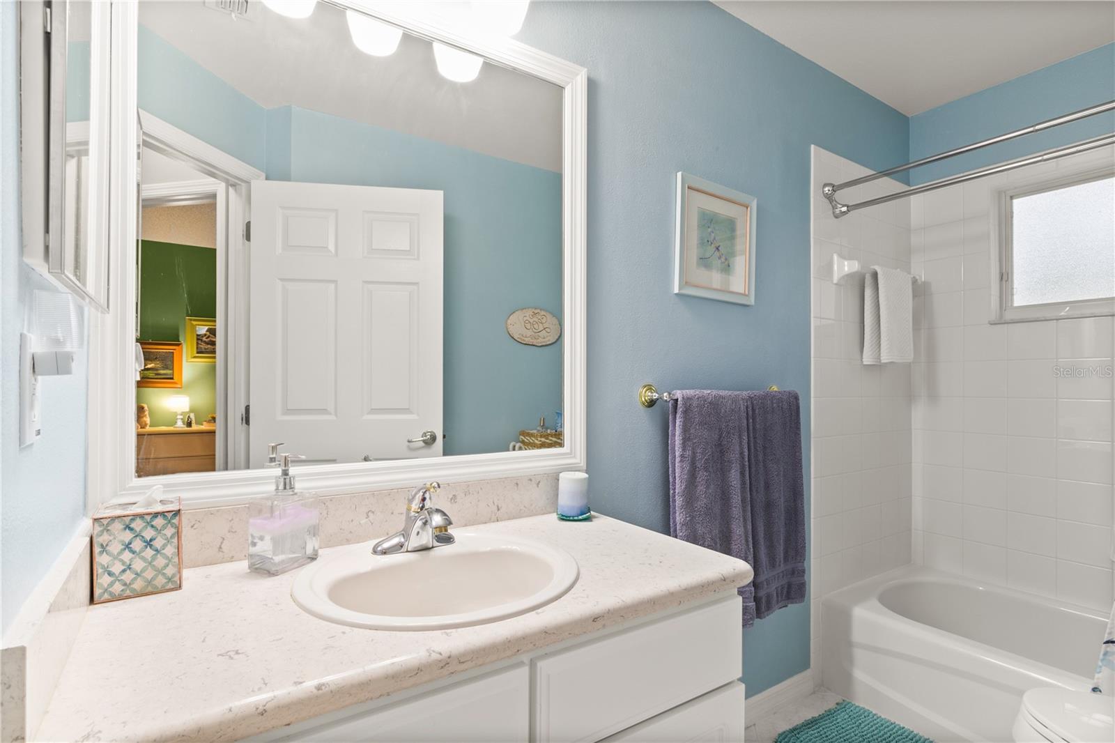Image 24 of 44 For 4087 Capland Avenue