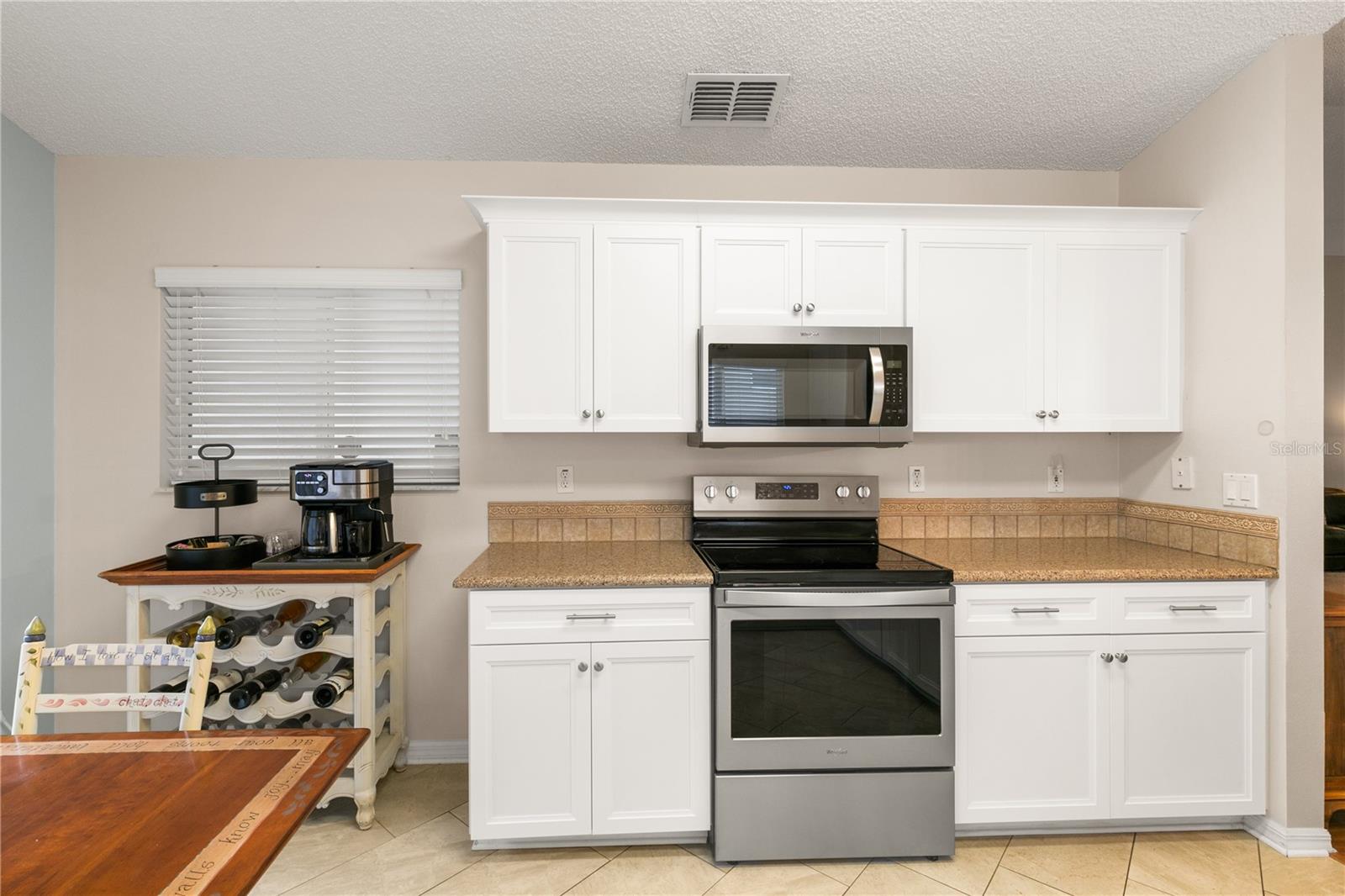 Image 9 of 44 For 4087 Capland Avenue