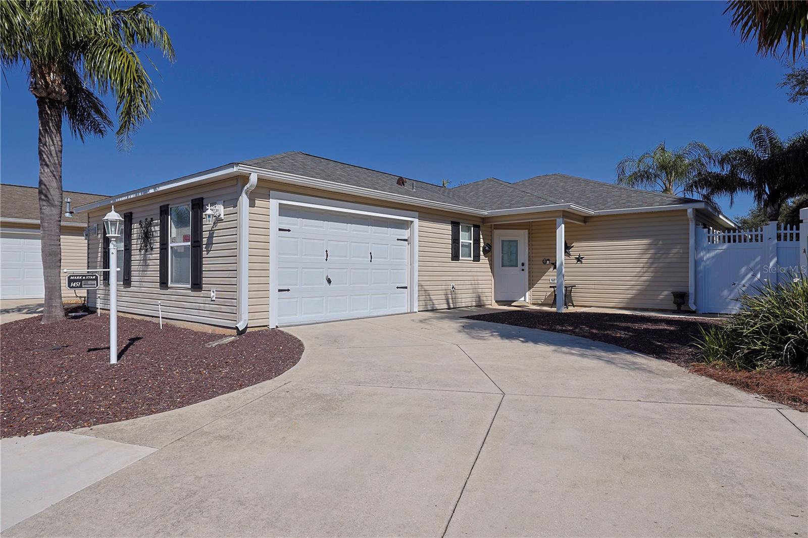 Image 2 of 31 For 1451 Rosedale Way