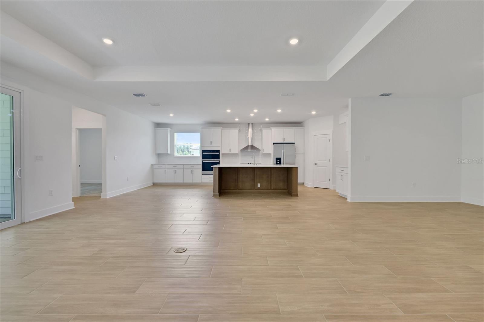 Image 40 of 49 For 300 Grand Landings Parkway