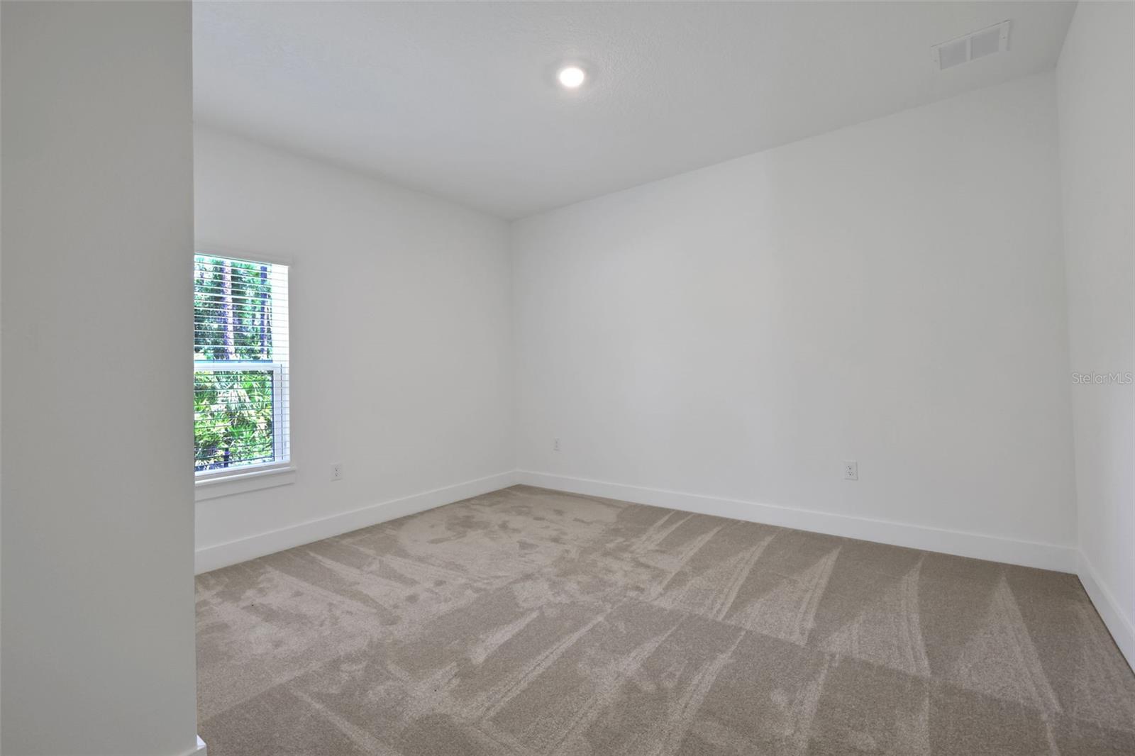 Image 45 of 49 For 300 Grand Landings Parkway
