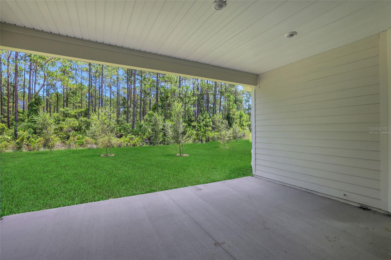 Image 13 of 42 For 302 Grand Landings Parkway