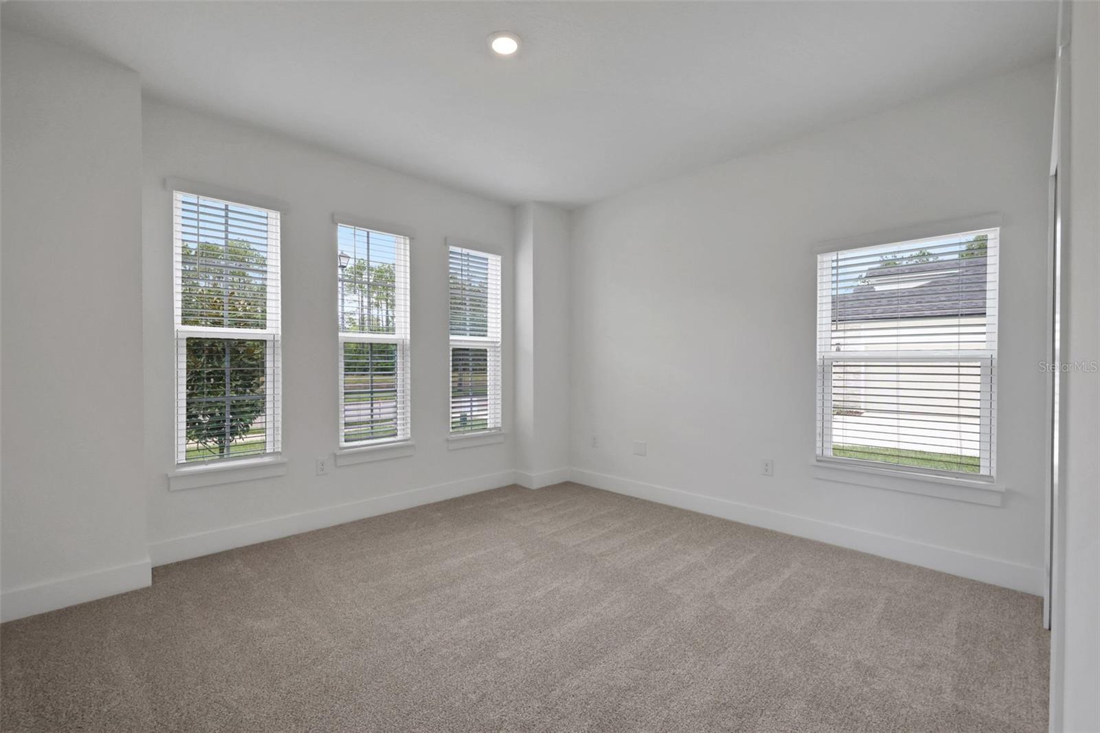 Image 31 of 38 For 304 Grand Landings Parkway