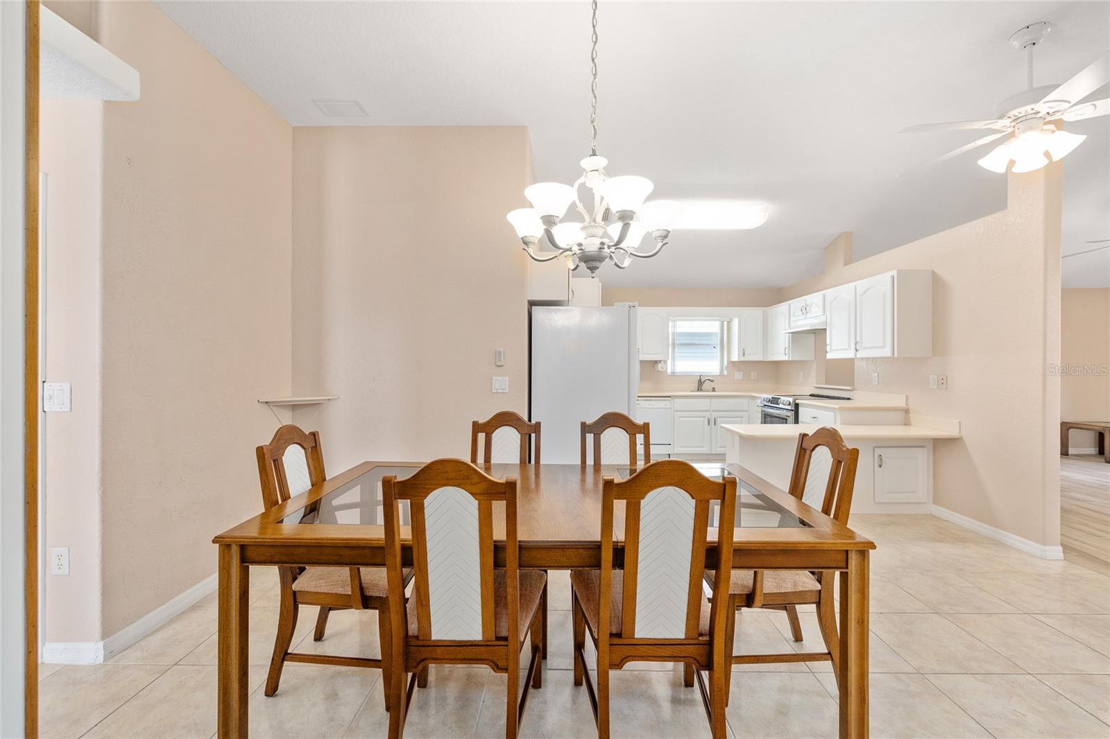 Image 23 of 60 For 2750 Coral Reef Way