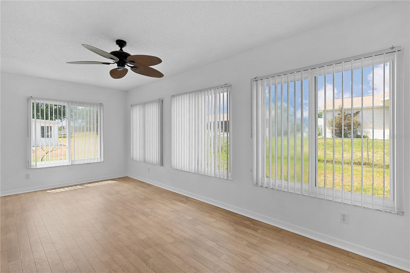 Image 20 of 36 For 9461 173rd Lane